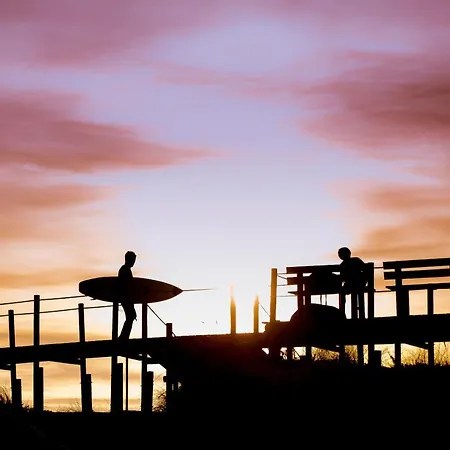 Guest house Surfivor Surf Camp Esmoriz